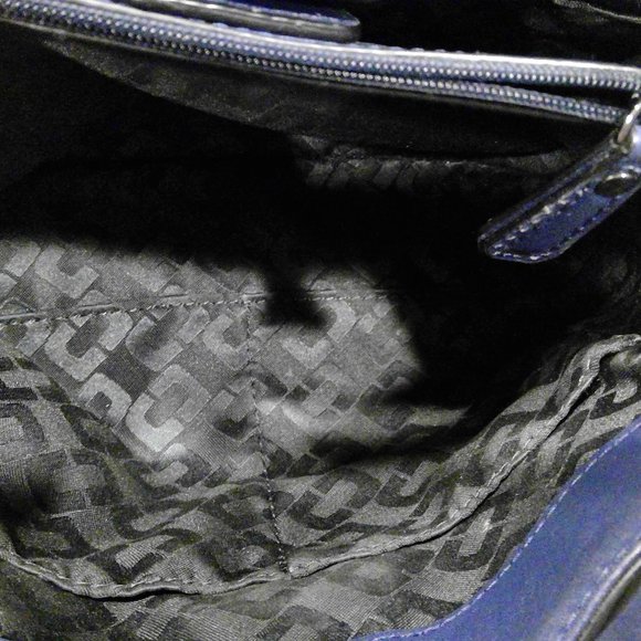 Handbag - Picture 7 of 10